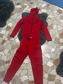 Tuta nike tech rossa