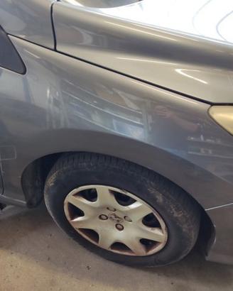Parafango destro PEUGEOT 308 del 2010