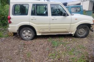 Mahindra Goa incidentata