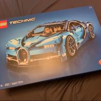 Technic Bugatti Chiron 42083