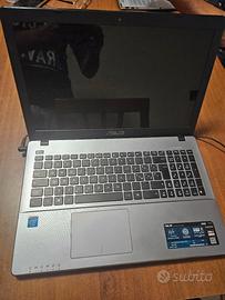 PC Portatile Notebook Asus F550C