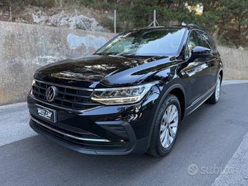 VOLKSWAGEN Tiguan 2.0 TDI 150 CV SCR DSG Life