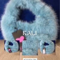 Borsa in pelliccia blu