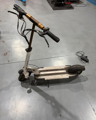 Monopattino elettrico