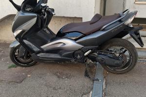 Tmax 500 anno 2008