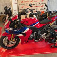 Honda CBR 1000 RRR SP