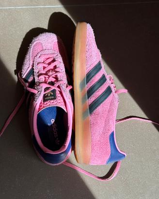 Scarpe Gazelle Indoor rosa