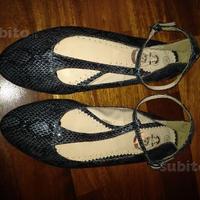 Scarpe urban outfitters 37