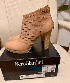 Stivaletti in pelle NeroGiardini tg. 37