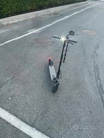 Monopattino elettrico Xiaomi 1S