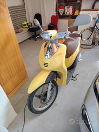 Scooter Yamaha Why