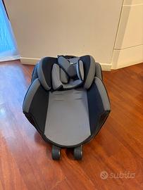 Seggiolino per bambini per auto