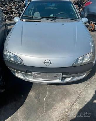 Opel tigra 2000cofano post ant , sportelli, meccan
