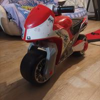 Moto giocattolo