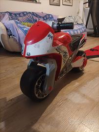 Moto giocattolo