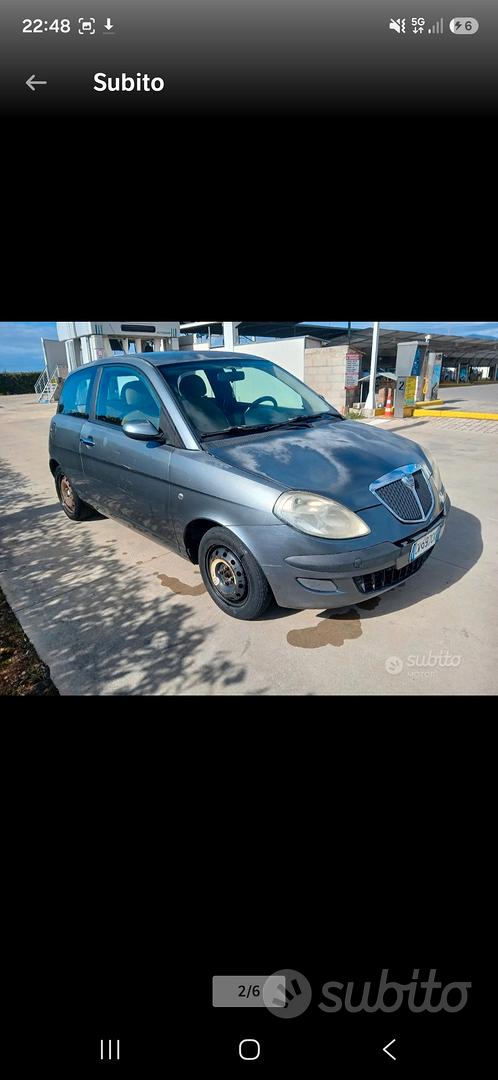 Lancia Ypsilon