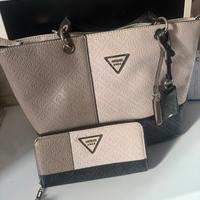 Borsa e portafoglio guess