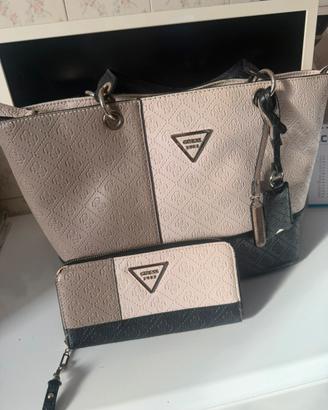 Borsa e portafoglio guess