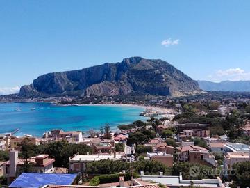 Casa sul golfo di mondello