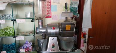 grattugia formaggio/macina caffè 