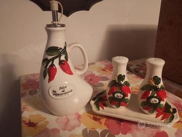 Sale, pepe, olio piccante