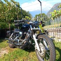 Yamaha XVS 125 Drag Star Custom