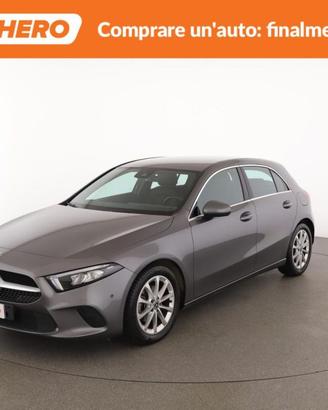 MERCEDES-BENZ A 180 YA24700