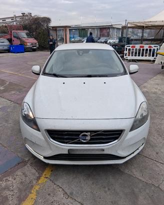 RICAMBI VOLVO V40 84KW MOTORE D4162T