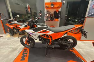 KTM 390 SMC R 2026 PRONTA CONSEGNA