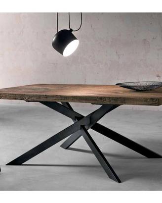 TAVOLO STILE INDUSTRIALE
