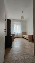 Stanza Singola in Via Tiarini