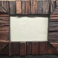 Cornice artigianale in legno di recupero rigenerat