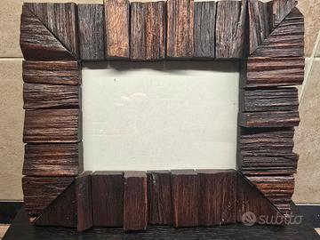 Cornice artigianale in legno di recupero rigenerat