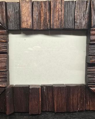 Cornice artigianale in legno di recupero rigenerat