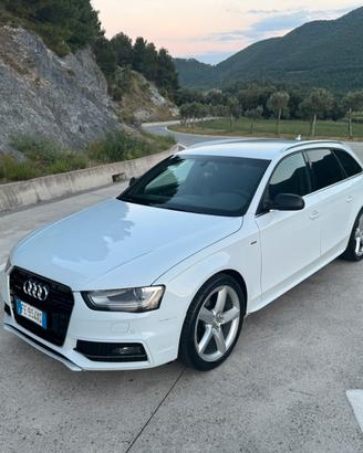Audi A4 2.0 Tdi  S-Line Quattro 177cv Manuale