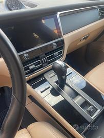 Porsche macacan
