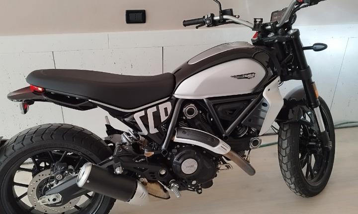 Ducati Scrambler 800 2023 COME NUOVA