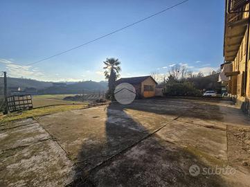 CASA SEMINDIPENDENTE A SAN DAMIANO D'ASTI