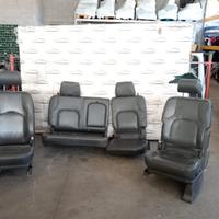 Kit sedili in pelle nera Nissan Navara D40