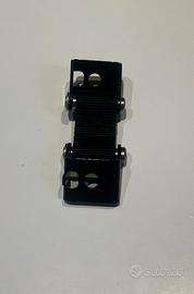 Amy cinghia ferma portiera