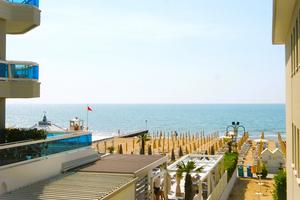 Frontemare 3 camere dal 13/06 - 27/06 - 6 persone