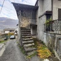 Valtellina adorabile rustichetto da sistemare