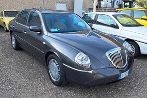 Lancia Thesis 2.4 JTD 20V Executive
