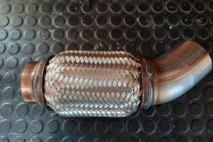 Tubo flessibile marmitta