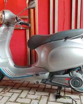 Vespa elettrica
