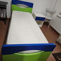 Letto singolo+comodino