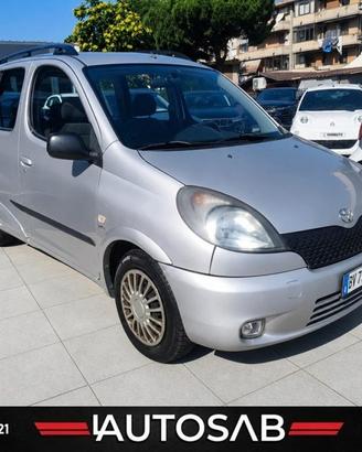 TOYOTA Yaris Verso 1.3i 16V Ok Neopatentati