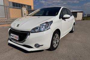 PACCHETTO : PEUGEOT 208 + OPEL CORSA (LEGGERE)