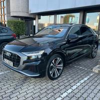 Audi Q8 50 3.0 tdi mhev Sport quattro tiptronic S-