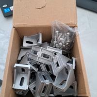 Staffa angolare interna per profilo di estrusione 